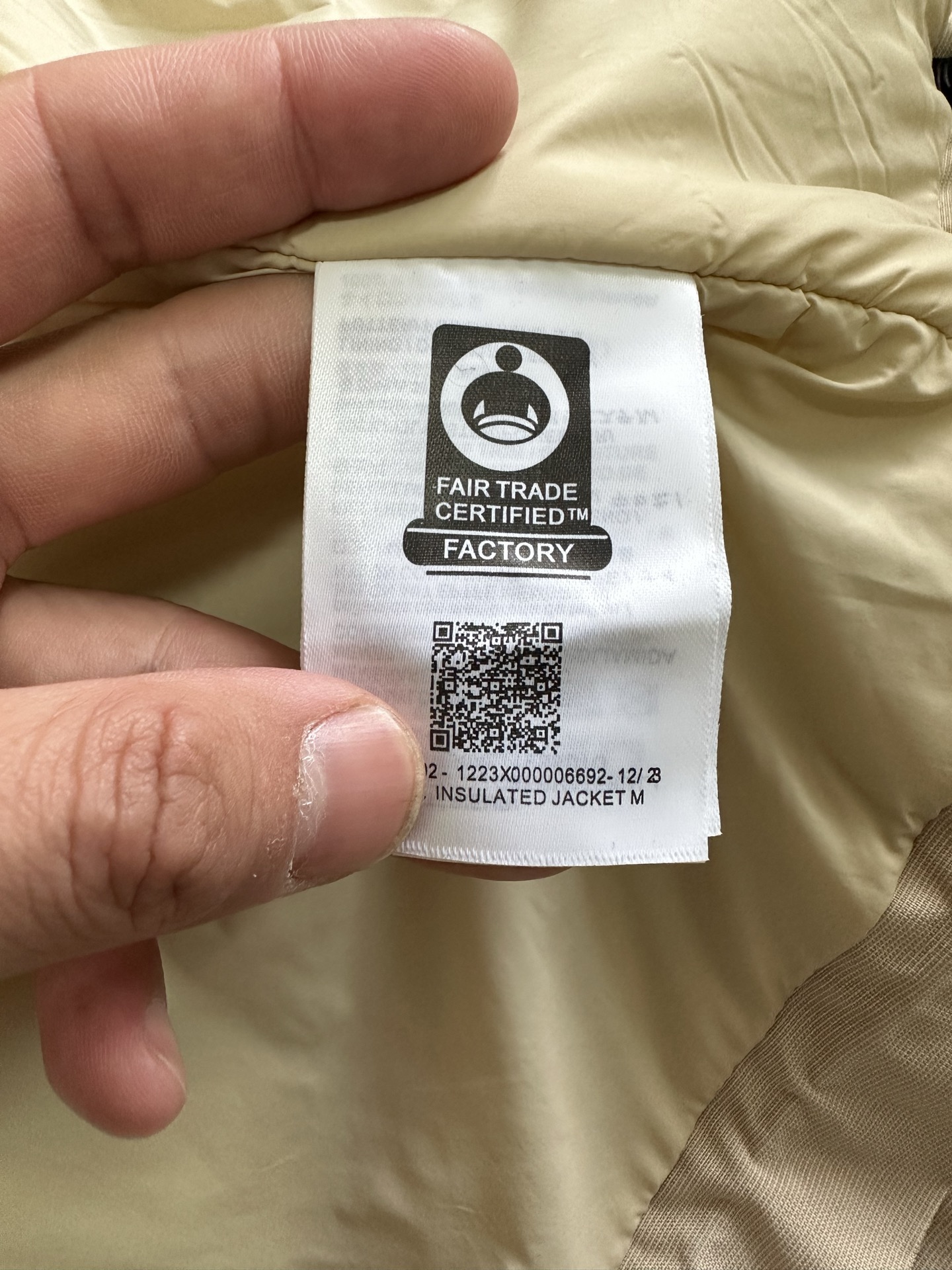 f20bef6c85734c94e150ad584e2ea6d3_1762322765_0539.jpg