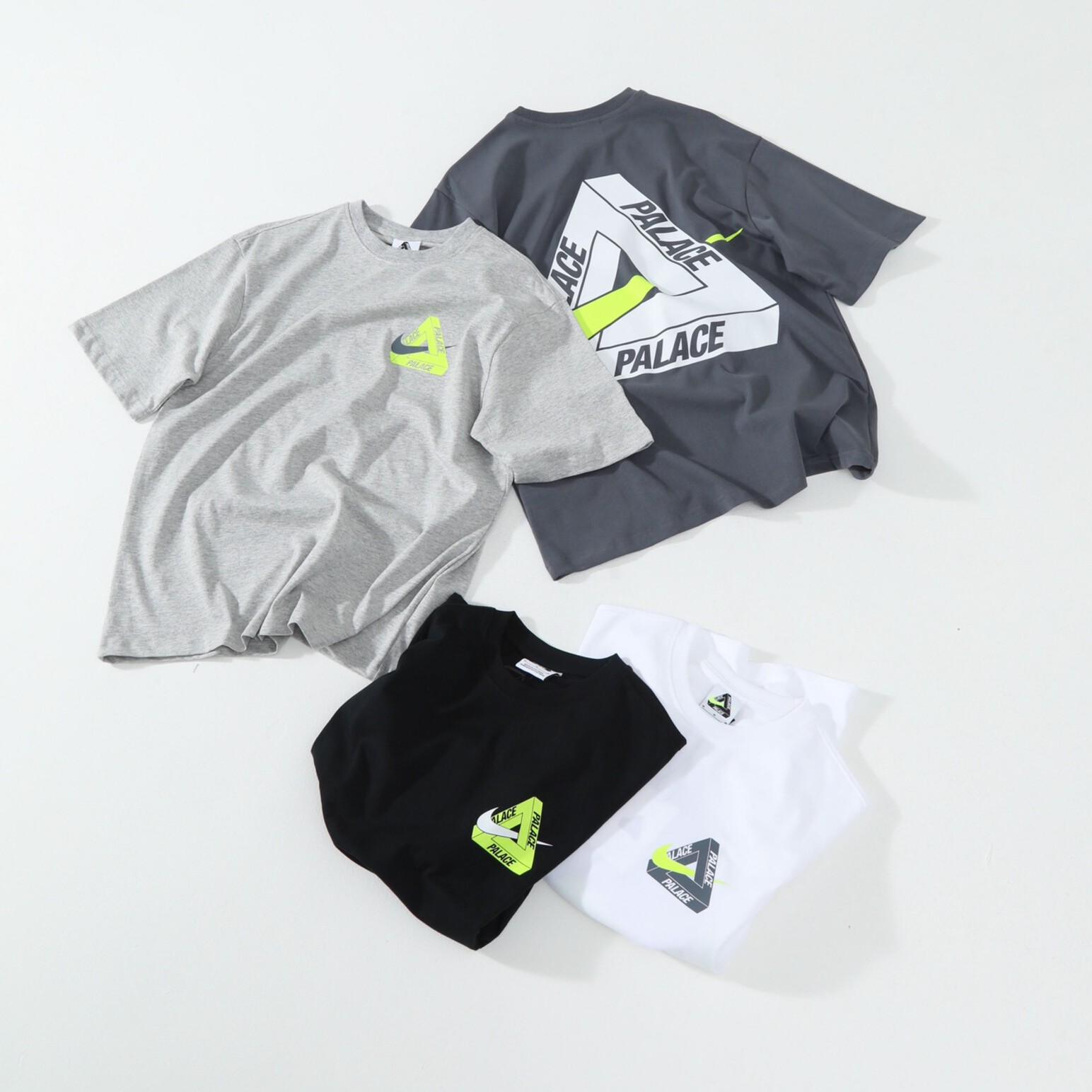 [Palace x Nike] 팔라스 x 나이키 트라이 스우시 티셔츠