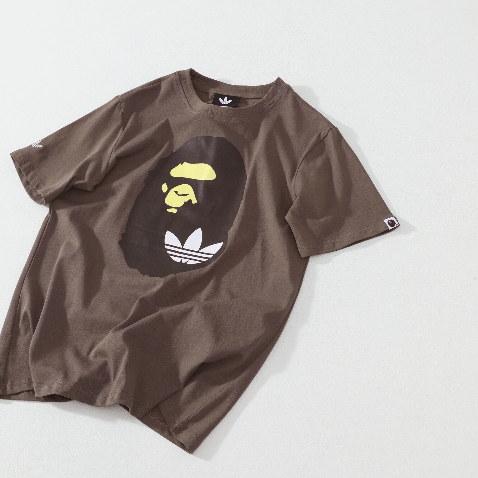 [Adidas x BAPE] 아디다스 x 베이프 숏슬리브 티셔츠 어스 스트라타