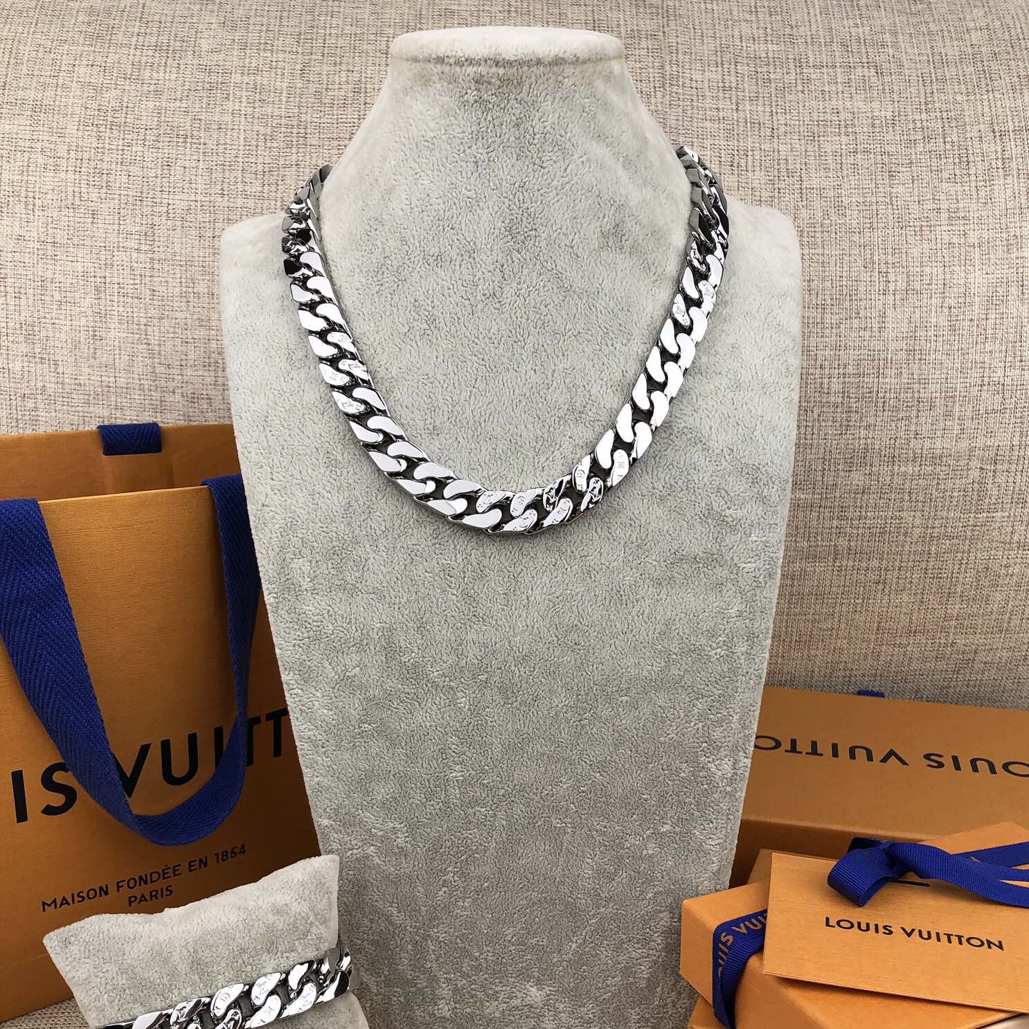 [Louis Vuitton] 루이비통 링크스 버질아블로 목걸이