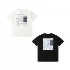 [MM6 Maison Margiela] 메종마르지엘라 뉴스페이퍼 로고 반팔 티셔츠