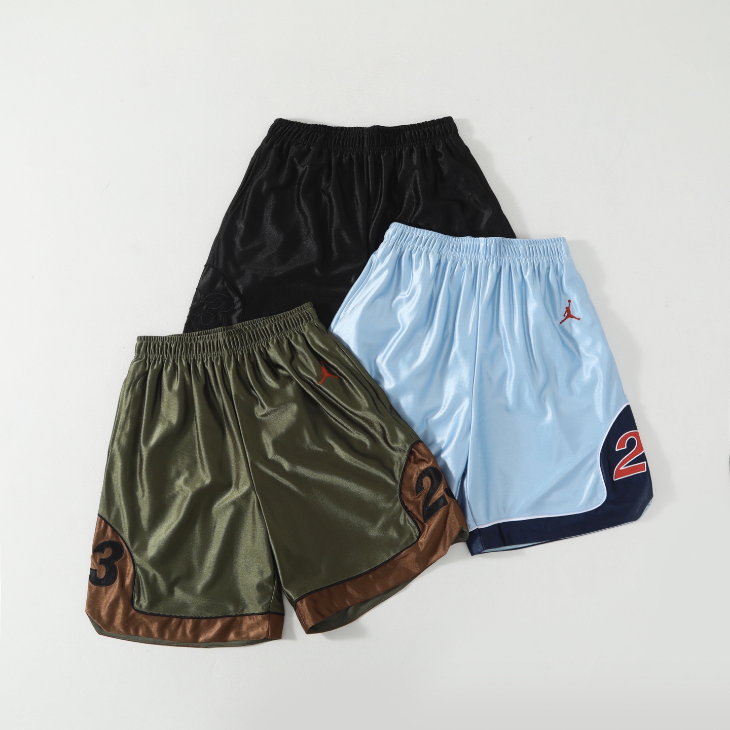 [Supreme] 슈프림 x 조던 웜 업 쇼츠