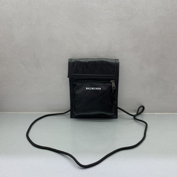 [Balenciaga] 발렌시아가 익스플로러 스트랩 파우치 스몰