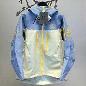 [Arc'teryx] 아크테릭스 알파 SV 푸른뱀의 해 한정판 자켓